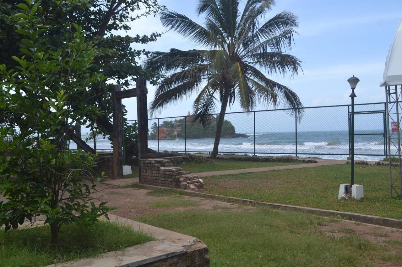 Rest House Matara Hotel Esterno foto