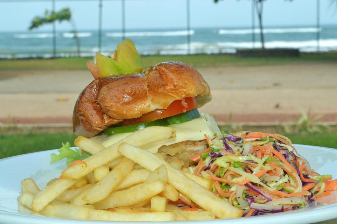 Rest House Matara Hotel Esterno foto